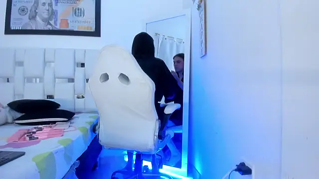 Snapshot of isabellalovestory chatting on 10, 2, 2026 isabellalovestory online show from 10, 2, 2026