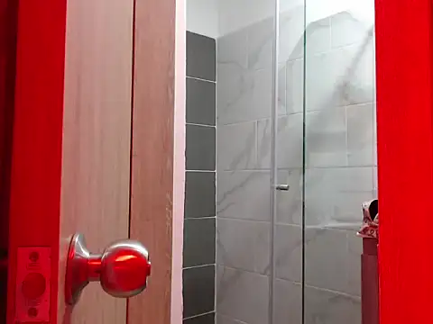 Snapshot of MiistressBlu chatting on 18, 2, 2026 MiistressBlu online show from 18, 2, 2026