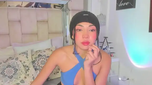 Eva cute7 online show from 14, 4, 2026