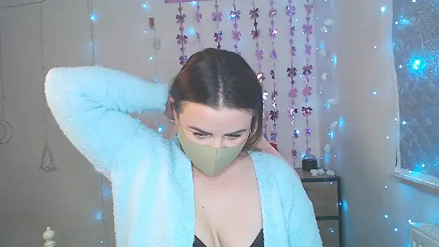 Avelina1 online show from 17, 4, 2026