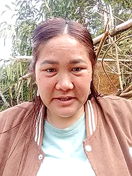 Snapshot of bongtuyet11 chatting on 1, 3, 2026 bongtuyet11 online show from 1, 3, 2026