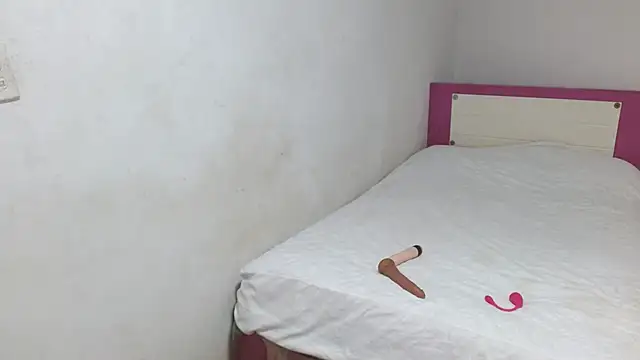 HELETRAS online show from 24, 2, 2026