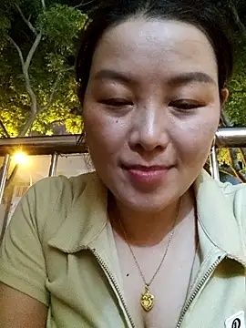 Jennie dogy online show from 15, 4, 2026