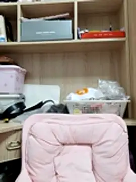 Snapshot of Jennie_dogy chatting on 2, 7, 2026 Jennie dogy online show from 2, 7, 2026
