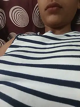 Snapshot of komalsharma99 chatting on 23, 5, 2026 komalsharma99 online show from 23, 5, 2026