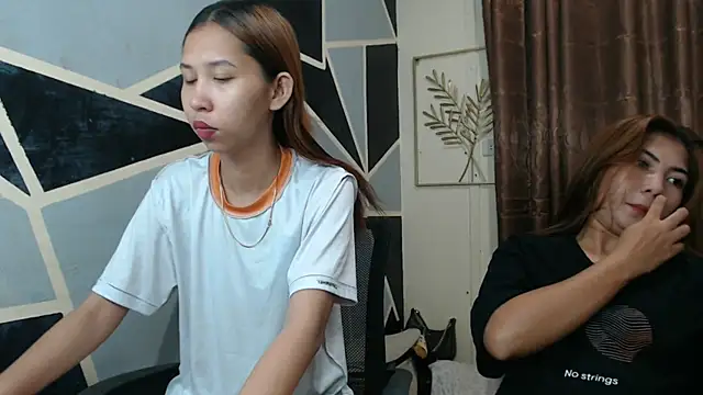 Charming lexi online show from 27, 5, 2026