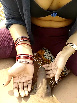 Snapshot of x_couple2 chatting on 16, 2, 2026 x couple2 online show from 16, 2, 2026