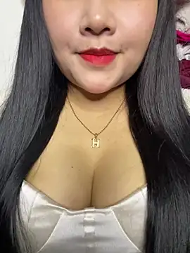 Violet pusy online show from 8, 3, 2026