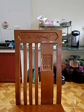 LiilyZi online show from 8, 4, 2026