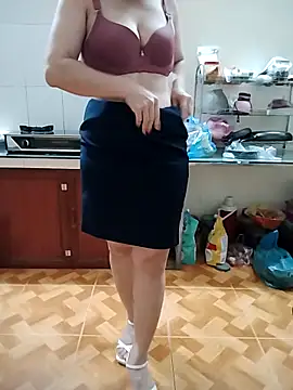 LiilyZi online show from 12, 3, 2026