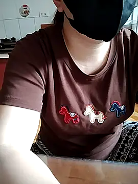 LiilyZi online show from 3, 4, 2026