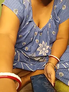 R Queen online show from 15, 7, 2026