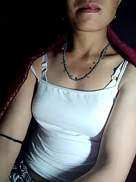 Snapshot of witch-xx chatting on 8, 7, 2026 witch-xx online show from 8, 7, 2026
