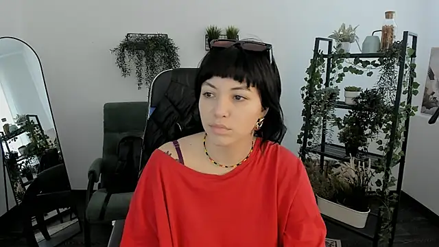 NeoGeisha online show from 14, 4, 2026