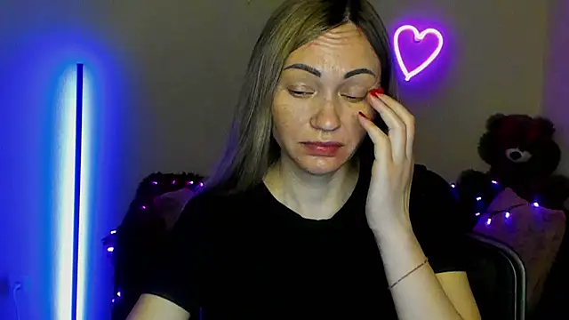 BlondMikey22 online show from 25, 5, 2026