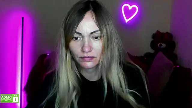 Snapshot of BlondMikey22 chatting on 13, 2, 2026 BlondMikey22 online show from 13, 2, 2026