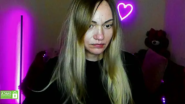 Snapshot of BlondMikey22 chatting on 8, 2, 2026 BlondMikey22 online show from 8, 2, 2026