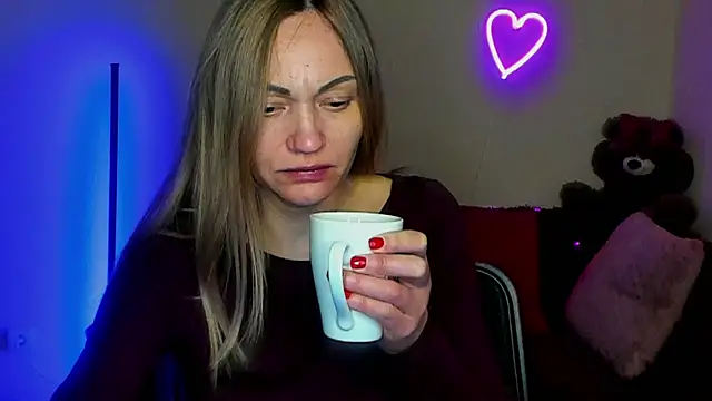 BlondMikey22 online show from 11, 4, 2026