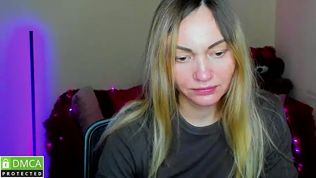 Snapshot of BlondMikey22 chatting on 27, 2, 2026 BlondMikey22 online show from 27, 2, 2026