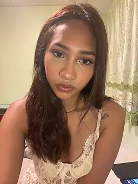 lyla luv online show from 25, 2, 2026