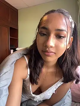 lyla luv online show from 15, 2, 2026