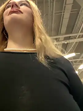 blonde exe online show from 18, 5, 2026