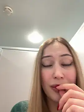 blonde exe online show from 29, 4, 2026