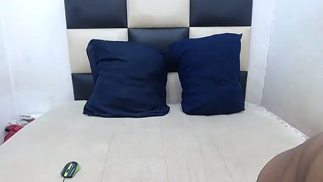 MatureTemptress online show from 12, 3, 2026