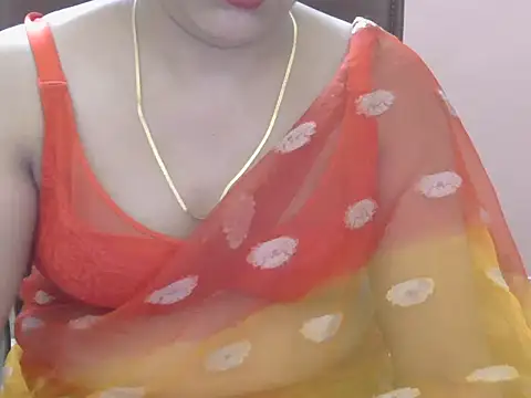 Cute Sheetal online show from 10, 5, 2026