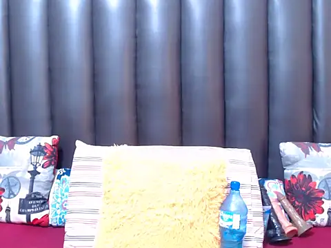 Snapshot of MissConniexxx chatting on 28, 2, 2026 MissConniexxx online show from 28, 2, 2026