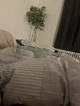 ManuelCervantes1972 online show from 6, 3, 2026