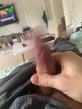 ManuelCervantes1972 online show from 12, 4, 2026