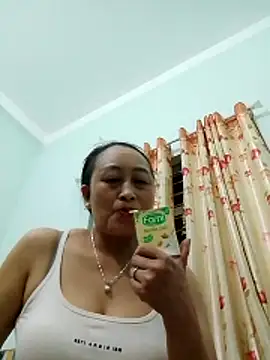 Jolie sexy online show from 22, 3, 2026