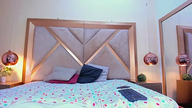 melanyvelvelt X online show from 23, 2, 2026