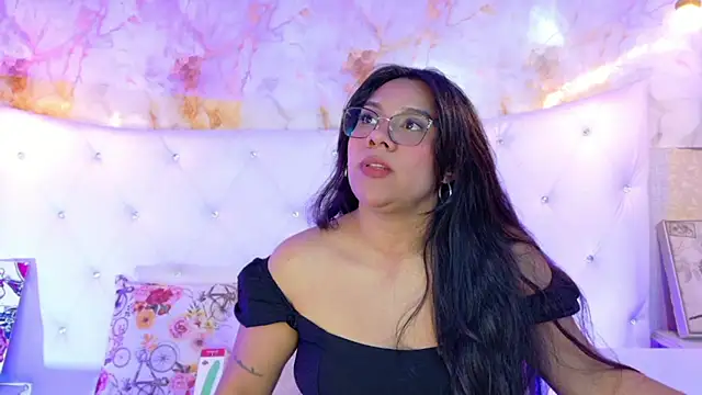 SasshaSpicy online show from 23, 4, 2026