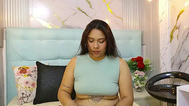 SasshaSpicy online show from 2, 6, 2026