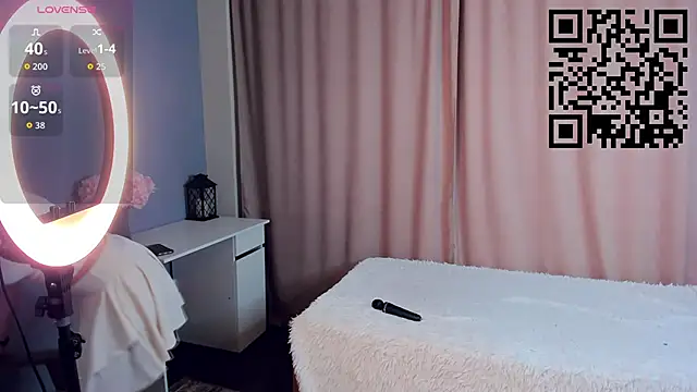 GoldenLenarz online show from 13, 4, 2026