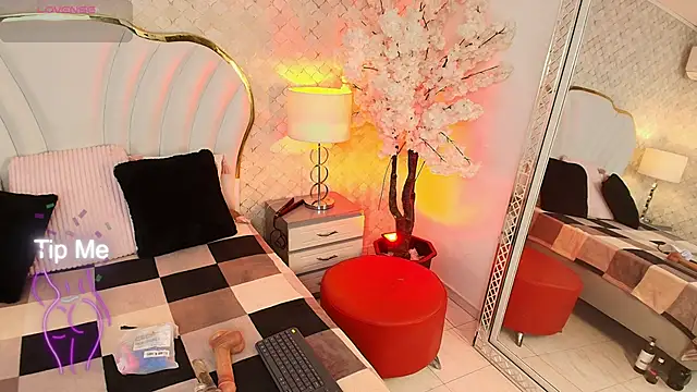 YazminJenner online show from 16, 5, 2026