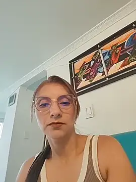 EloiseClairmont online show from 1, 5, 2026