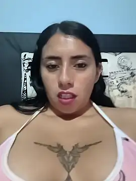 Snapshot of ashleymonroe4 chatting on 13, 2, 2026 ashleymonroe4 online show from 13, 2, 2026