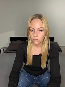 emily-becker22 online show from 21, 2, 2026