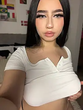 Snapshot of Sofiia_Vegaa chatting on 19, 7, 2026 Sofiia Vegaa online show from 19, 7, 2026