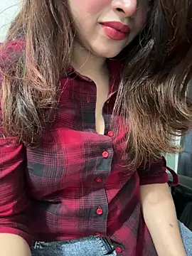 riya sharma11 online show from 10, 4, 2026