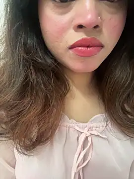 Snapshot of riya_sharma11 chatting on 1, 3, 2026 riya sharma11 online show from 1, 3, 2026