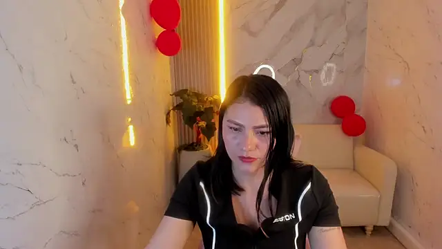 Snapshot of rox_luxury_tf chatting on 27, 2, 2026 rox luxury tf online show from 27, 2, 2026