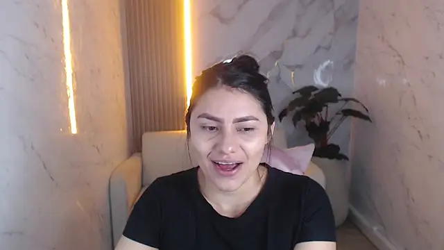 rox luxury tf online show from 13, 3, 2026