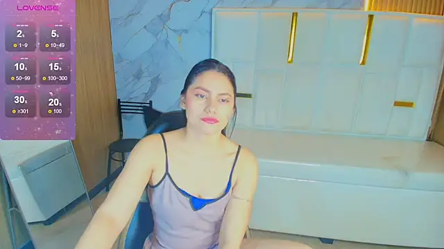 Snapshot of rox_luxury_tf chatting on 23, 4, 2026 rox luxury tf online show from 23, 4, 2026