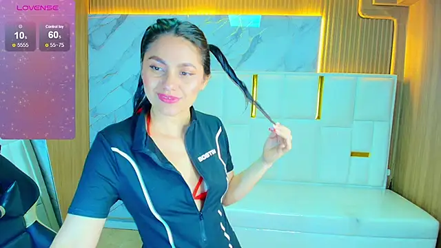 Snapshot of rox_luxury_tf chatting on 14, 5, 2026 rox luxury tf online show from 14, 5, 2026