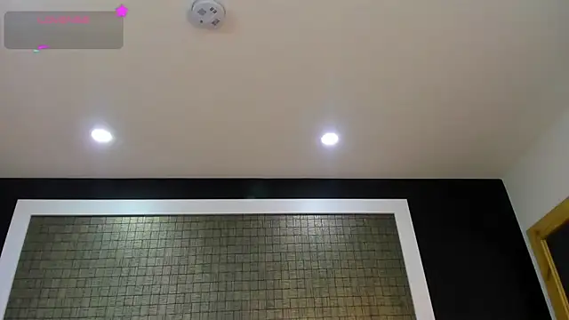 Chloee  Adams online show from 12, 3, 2026