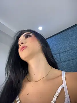 Snapshot of BadLilAngelXXX chatting on 15, 5, 2026 BadLilAngelXXX online show from 15, 5, 2026
